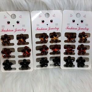 3 packs of  Acrylic  hair clips